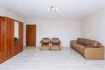 Продажа 2-комн. квартира, 70 м², 7/9 этаж — фото 4