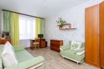 Продажа 2-комн. квартира, 70 м², 7/9 этаж — фото 5