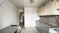 Продажа 1-комн. квартира, 35 м², 10/10 этаж — фото 3
