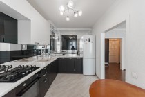 Продажа 4-комн. квартира, 88 м², 10/11 этаж — фото 3