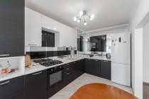 Продажа 4-комн. квартира, 88 м², 10/11 этаж — фото 2