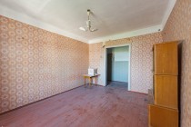Продажа 2-комн. квартира, 61 м², 5/5 этаж — фото 2