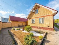 Продажа Дом кирпичный, баня, гараж, большой участок — фото 1