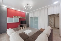 Продажа 2-комн. квартира, 49 м², 4/5 этаж — фото 2