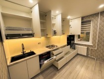 Продажа 3-комн. квартира, 68 м², 2/9 этаж — фото 6