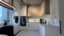 Продажа 2-комн. квартира, 60 м², 4/20 этаж — фото 1