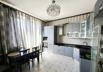 Продажа 2-комн. квартира, 83 м², 8/8 этаж — фото 3
