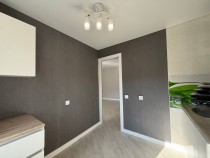 Продажа 2-комн. квартира, 43 м², 5/5 этаж — фото 4