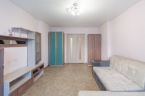 Продажа 2-комн. квартира, 64 м², 4/18 этаж — фото 9