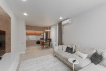 Продажа 2-комн. квартира, 45 м², 9/19 этаж — фото 3