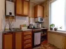Продажа 3-комн. квартира, 60 м², 1/5 этаж — фото 2