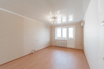 Продажа 1-комн. квартира, 39 м², 10/10 этаж — фото 1