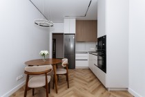 Продажа 2-комн. квартира, 67 м², 10/20 этаж — фото 9