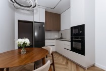 Продажа 2-комн. квартира, 67 м², 10/20 этаж — фото 2