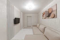 Продажа 3-комн. квартира, 60 м², 3/9 этаж — фото 2