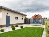 Продажа ВЕЛИКОЛЕПНЫЙ И НАДЁЖНЫЙ ДОМ С ПРЕКРАСНЫМ УЧАСТКОМ! — фото 28