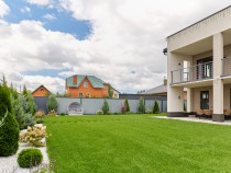 Продажа ВЕЛИКОЛЕПНЫЙ И НАДЁЖНЫЙ ДОМ С ПРЕКРАСНЫМ УЧАСТКОМ! — фото 35