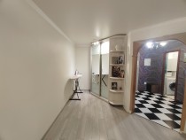 Продажа 1-комн. квартира, 40 м², 8/10 этаж — фото 3
