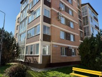 Продажа 2-комн. квартира, 77 м², 1/5 этаж — фото 2