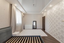 Продажа 3-комн. квартира, 135 м², 1/3 этаж — фото 12