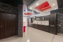 Продажа 3-комн. квартира, 135 м², 1/3 этаж — фото 5