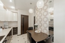 Продажа 2-комн. квартира, 54 м², 6/18 этаж — фото 2