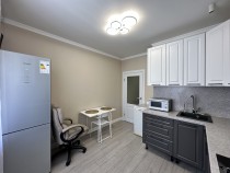 Продажа 1-комн. квартира, 44 м², 9/10 этаж — фото 2