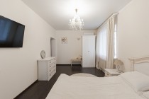 Продажа 3-комн. квартира, 93 м², 2/7 этаж — фото 1
