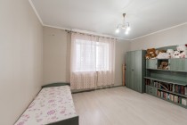 Продажа 3-комн. квартира, 93 м², 2/7 этаж — фото 9