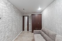 Продажа Продаются 2 жилых дома на одном участке 6 соток — фото 2