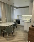 Продажа 2-комн. квартира, 42 м², 3/5 этаж — фото 1