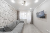Продажа 2-комн. квартира, 43 м², 3/5 этаж — фото 1