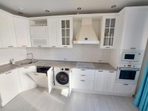 Продажа 3-комн. квартира, 80 м², 4/15 этаж — фото 3