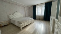 Продажа 2-комн. квартира, 62 м², 9/18 этаж — фото 2