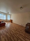 Продажа 1-комн. квартира, 52 м², 3/3 этаж — фото 2