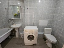 Продажа 1-комн. квартира, 52 м², 3/3 этаж — фото 4