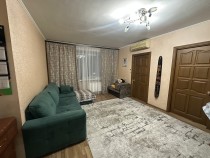 Продажа 3-комн. квартира, 65 м², 3/5 этаж — фото 1