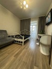 Продажа -в шаговой доступности метро
-косметический ремонт — фото 1