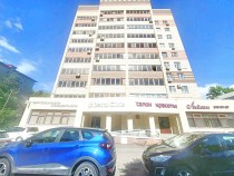 Продажа 3-комн. квартира, 85 м², 3/10 этаж — фото 2