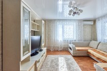 Продажа 2-комн. квартира, 63 м², 16/17 этаж — фото 2