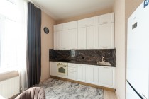 Продажа 2-комн. квартира, 62 м², 23/24 этаж — фото 1