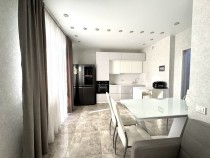 Продажа 1-комн. квартира, 46 м², 6/18 этаж — фото 1