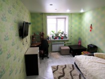 Продажа 2-комн. квартира, 45 м², 2/9 этаж — фото 1