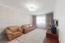 Продажа 2-комн. квартира, 75 м², 5/5 этаж — фото 1