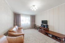 Продажа 2-комн. квартира, 75 м², 5/5 этаж — фото 3