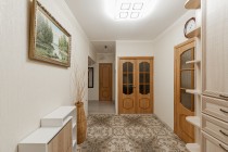 Продажа 2-комн. квартира, 75 м², 5/5 этаж — фото 11
