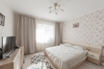 Продажа 2-комн. квартира, 75 м², 5/5 этаж — фото 5