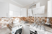 Продажа 3-комн. квартира, 61 м², 3/5 этаж — фото 1