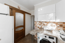 Продажа 3-комн. квартира, 61 м², 3/5 этаж — фото 2