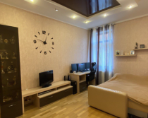 Продажа 3-комн. квартира, 85 м², 4/10 этаж — фото 1